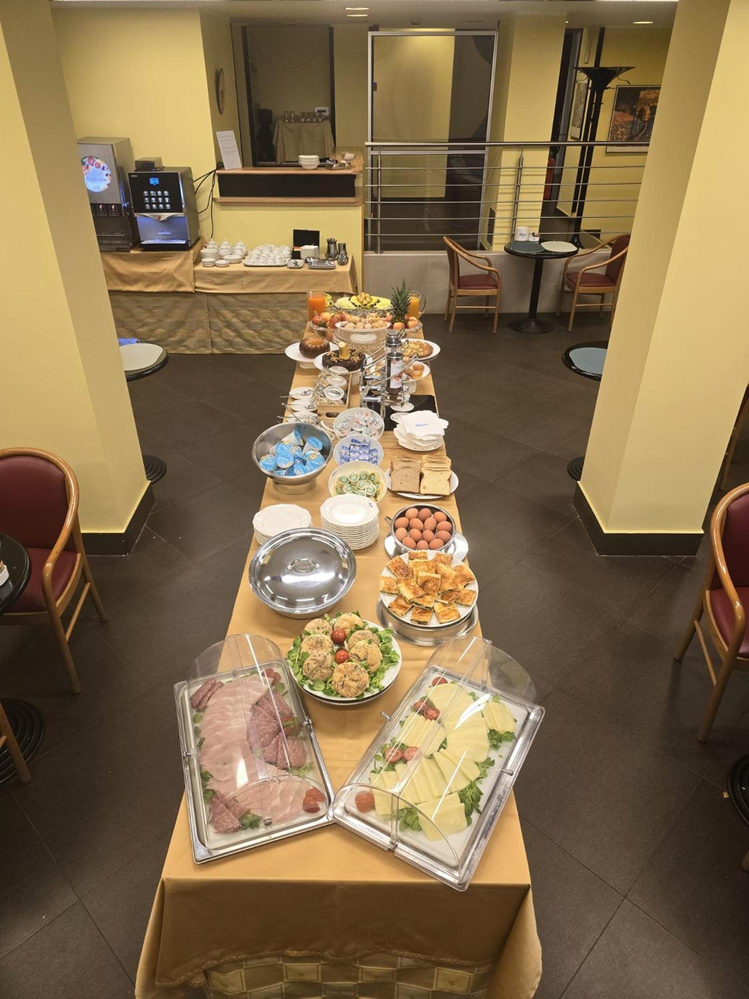 Mokinba Hotels Sant'Ambroeus Milan Exterior photo